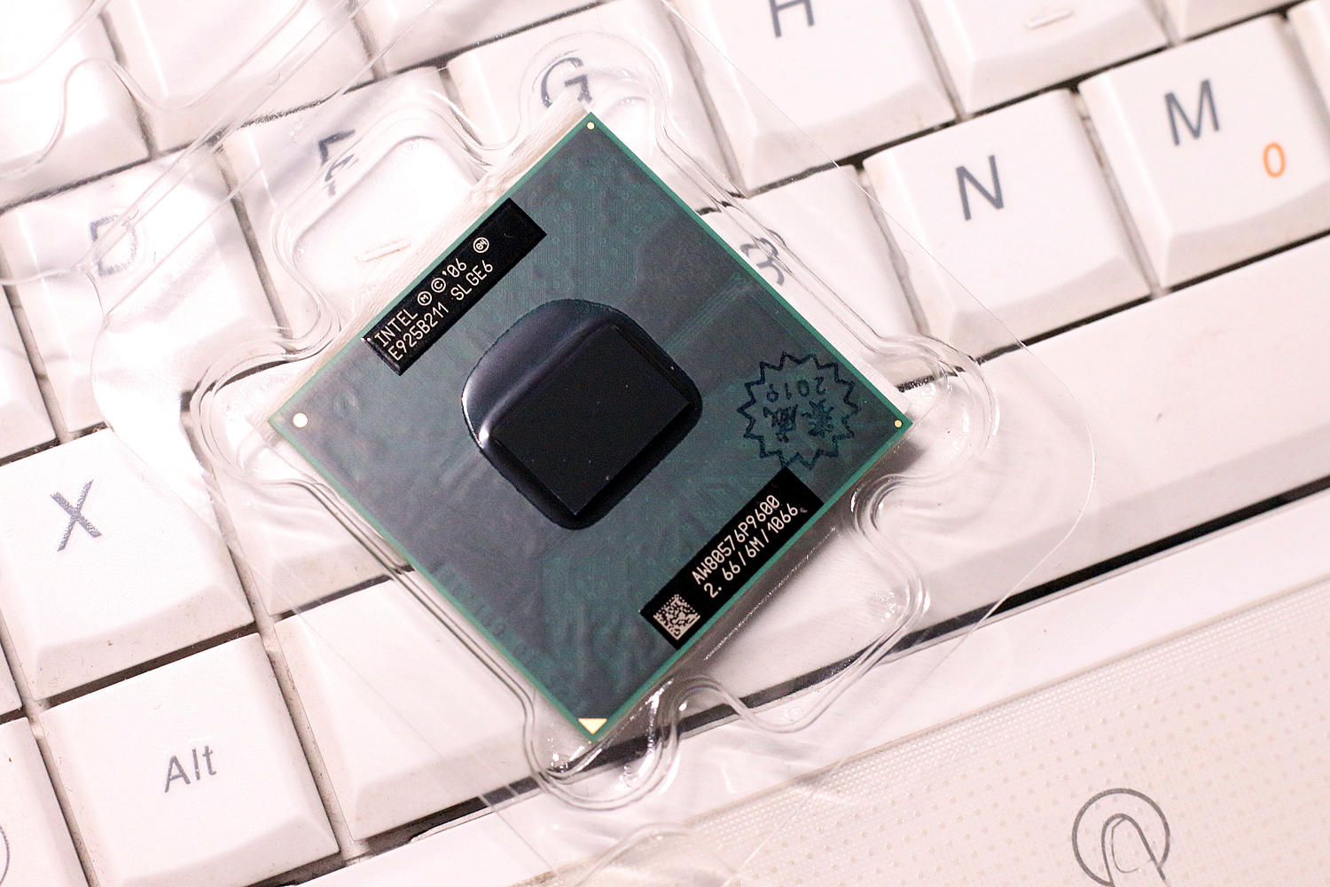 10年前联想台式电脑cpu可以更换么,联想y450适合升级哪款cpu