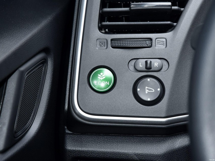 本田锋范1.5排量2挡破百,本田新锋范1.5自吸发动机怎么样