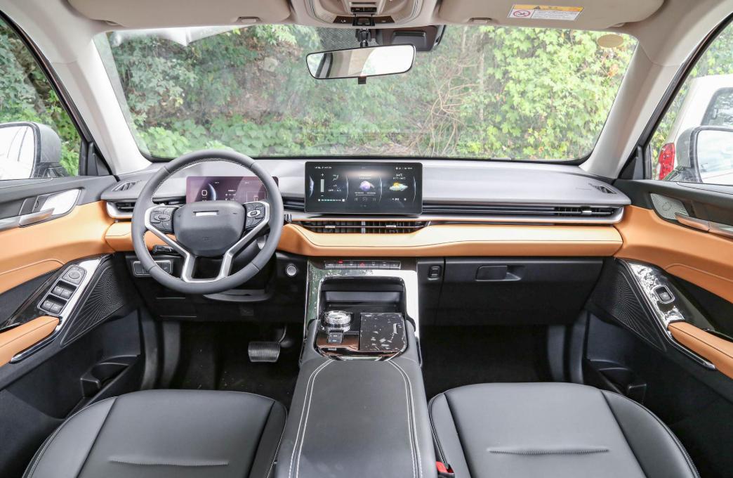 第三代H6使用柠檬平台打造，内饰焕然一新，哪款更合适？