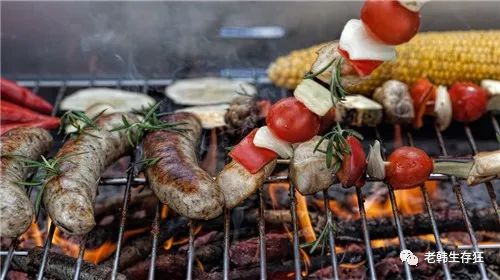 生存狂全套装备视频,生存狂开发山洞囤物资