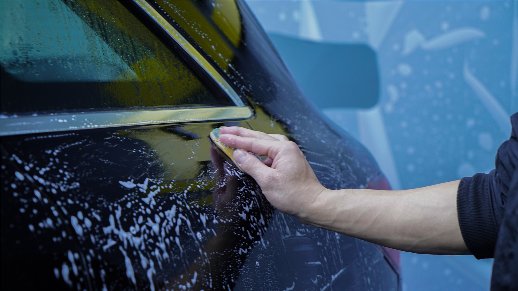 自己买的汽车贴膜怎么贴,汽车贴膜贴完怎么能看出来