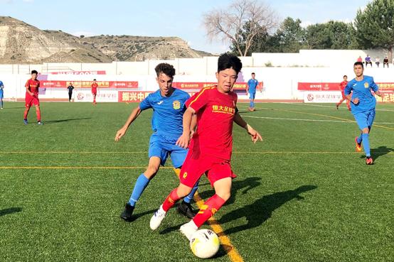 恒大足球学校冬训招生,广州恒大足球学校招生条件及费用