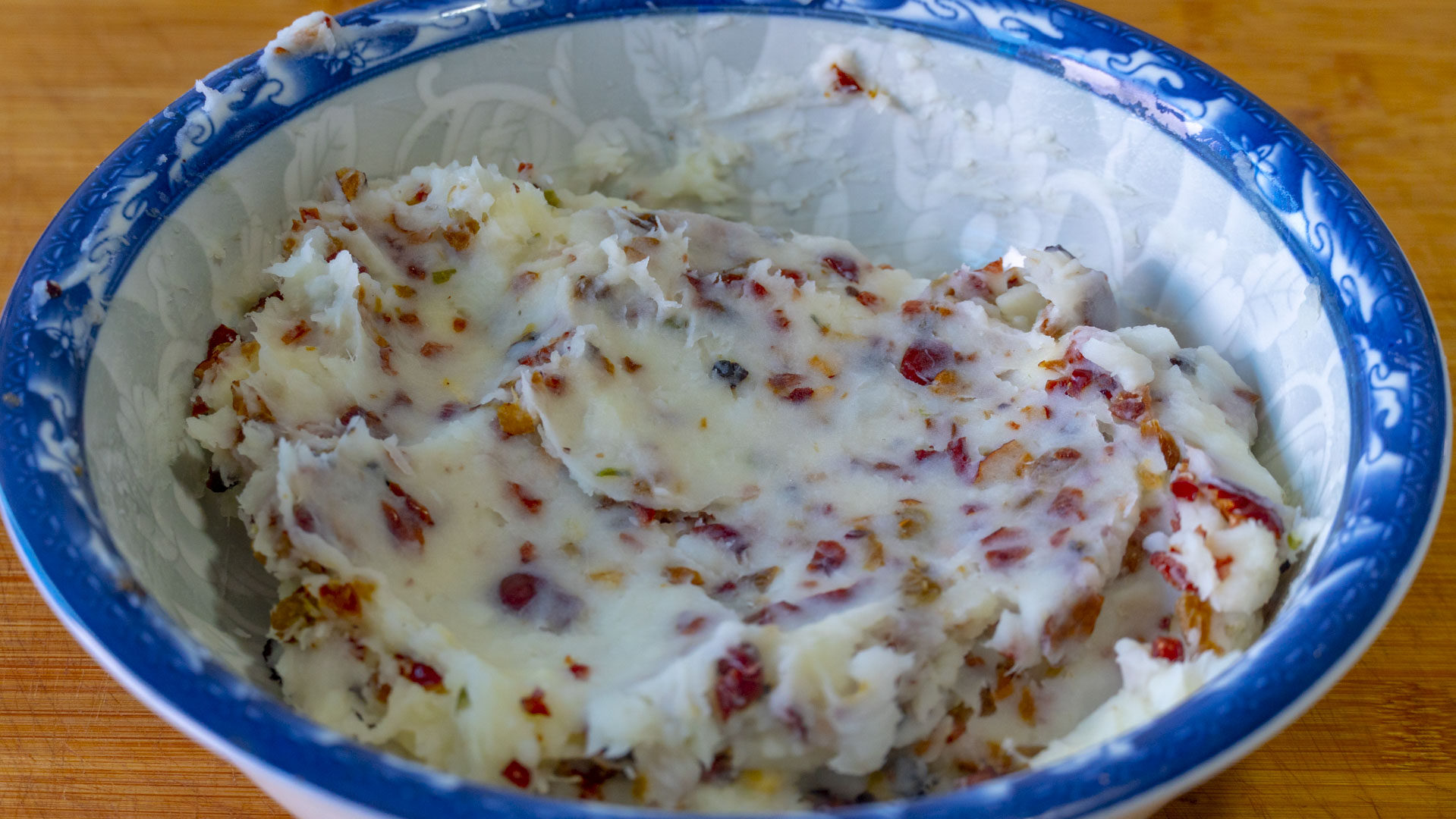 面粉别蒸馒头了教你懒人做法,面粉别只蒸馒头了试试这创意做法