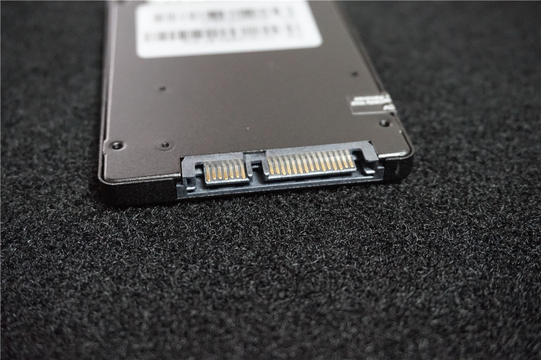 光威固态硬盘960g,光威固态悍将固态硬盘速度