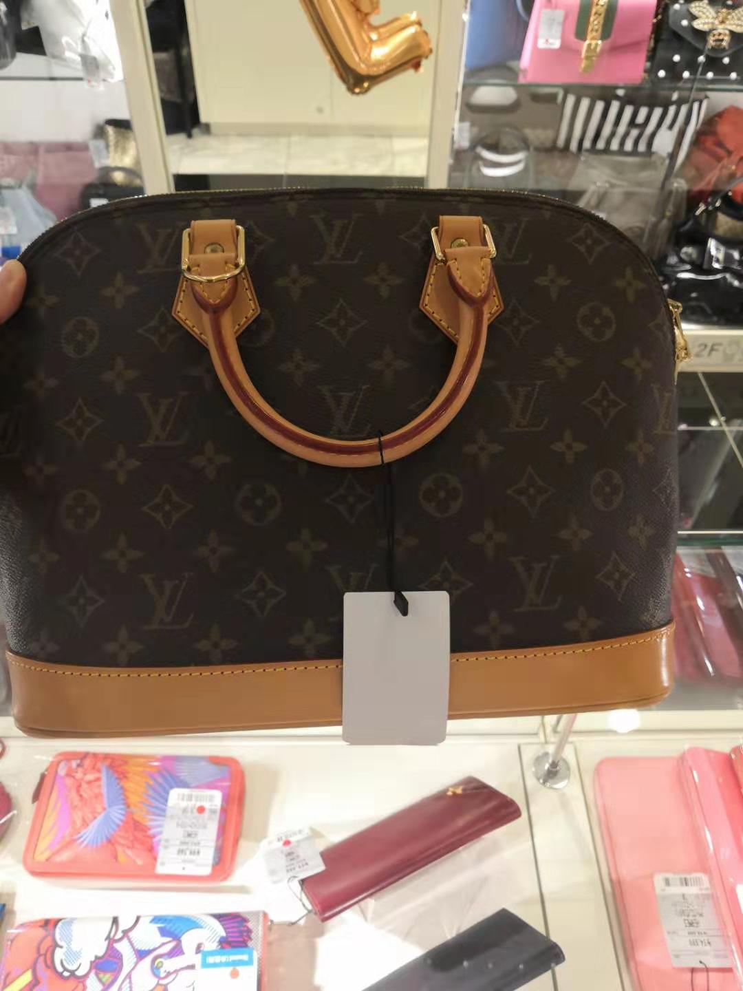 日本的lv中古店哪里多,大阪最大的中古店在哪里