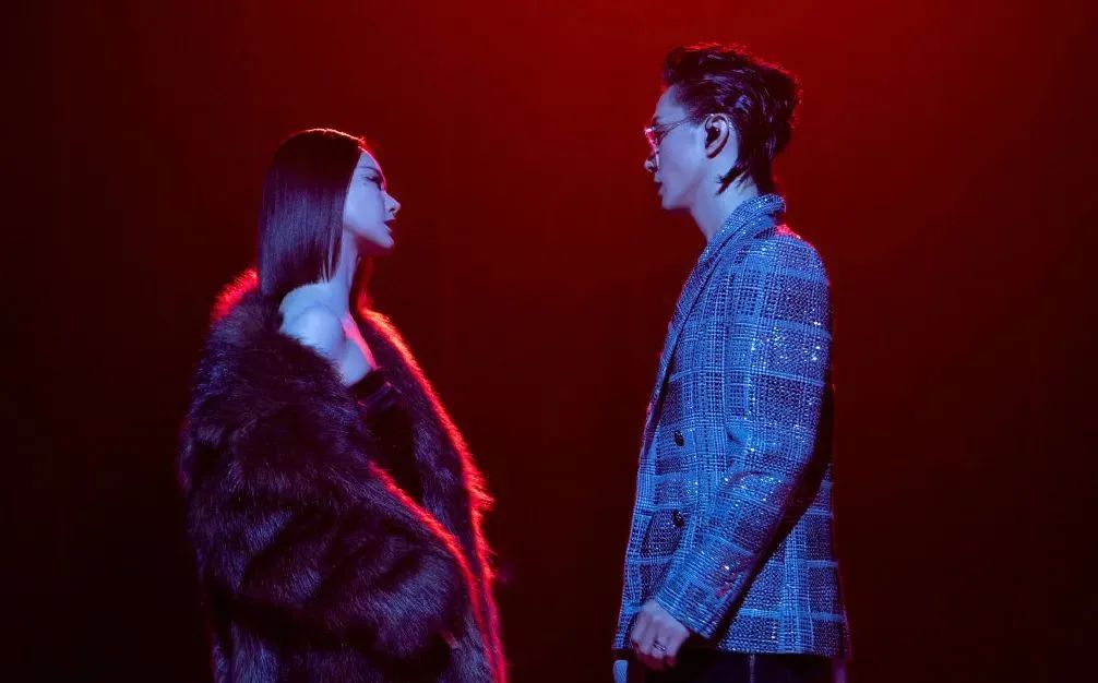 beyond黄贯中最后一次演唱会,beyond40周年直播黄贯中