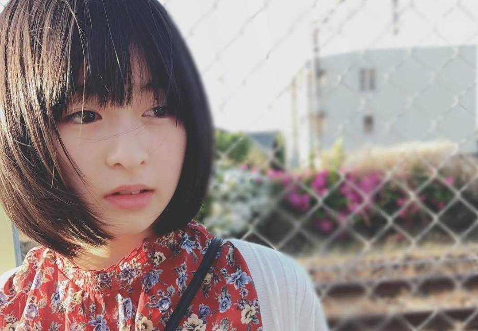 她是日本高中足球女神,就像动画女主角一样可爱!