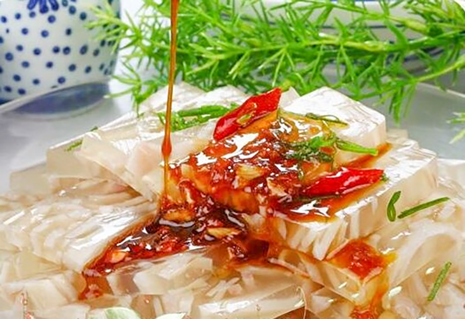 怎样做猪皮冻不腥特别好吃,做猪皮冻猪皮不烂怎么办