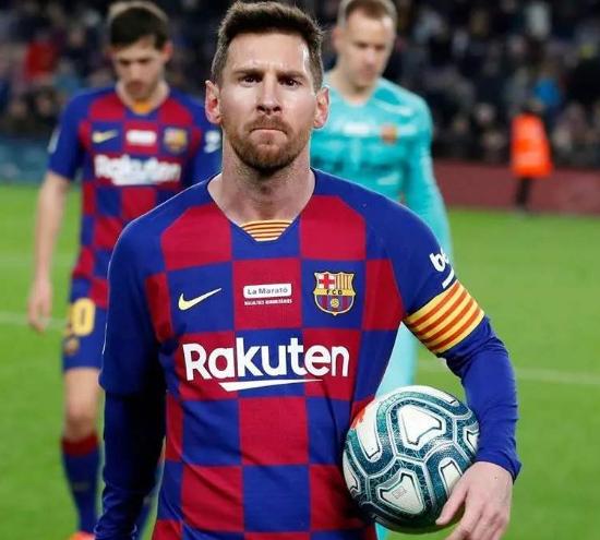 足球“帽子戏法”规则来历讲解,足球上的帽子戏法到底是什么