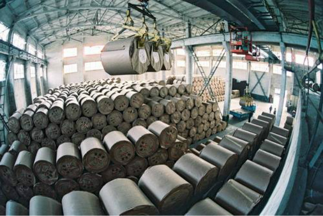 中国纸巾之王邓颖忠：凑500元创业，今年赚56亿，压清风维达