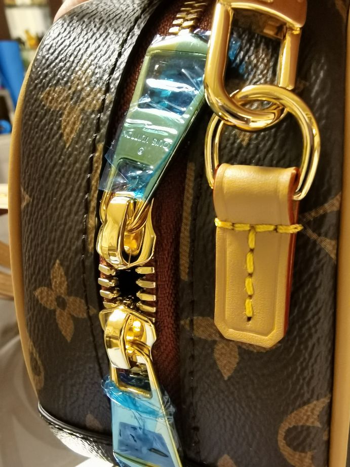 第一次代购发朋友圈说说,一个代购的心路历程