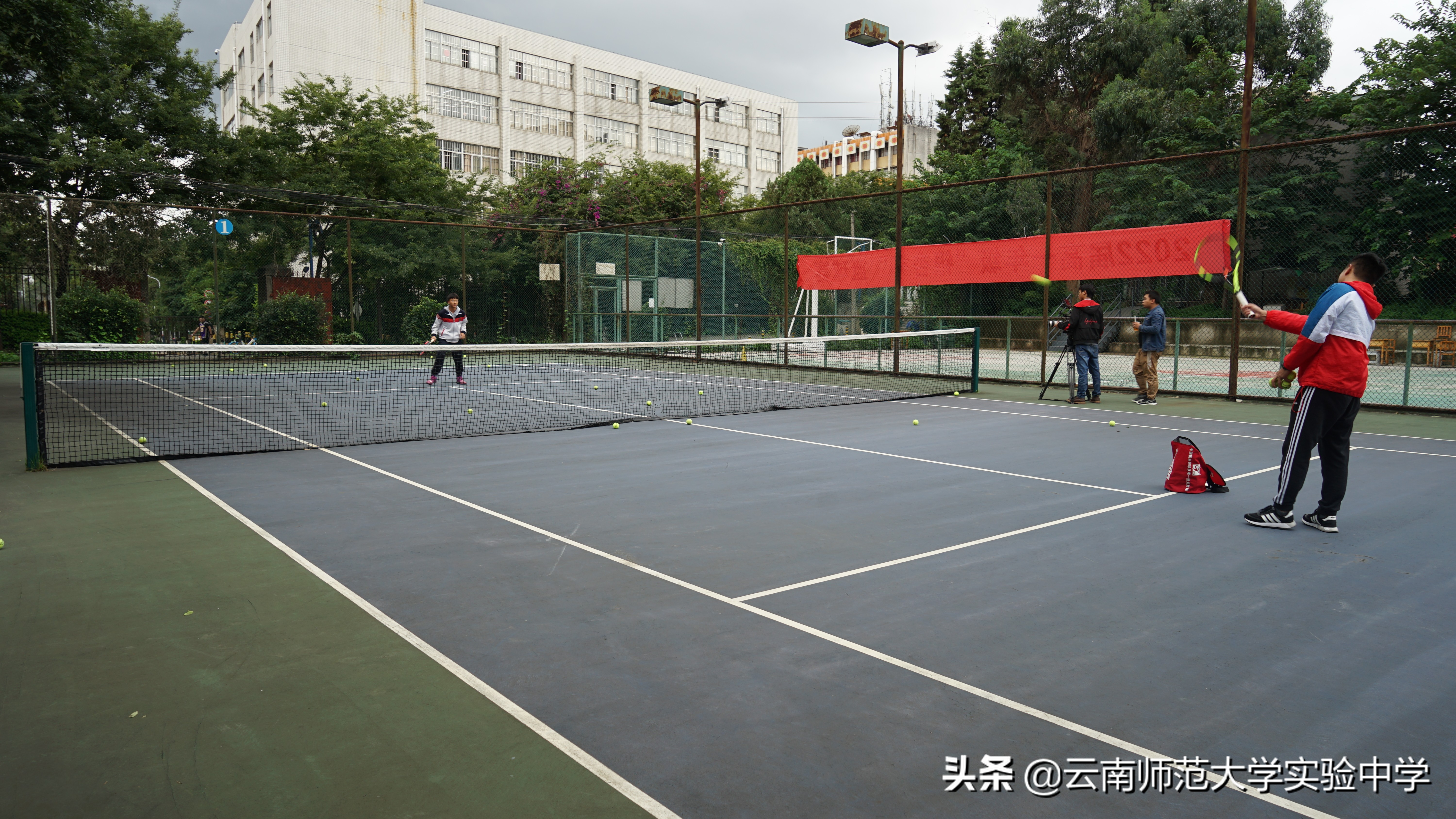 云南师大实验中学2021届8班,云南师范大学实验中学高中部