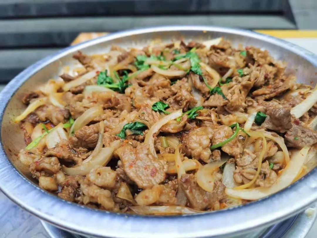 东北有名的小铝盆烤肉,杭州东北小铝盆烤肉