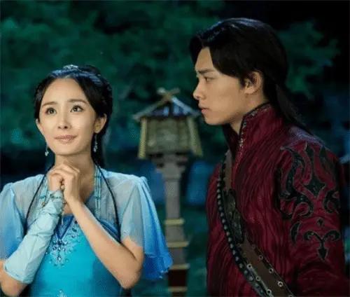 笔画少的姓氏有三笔,笔数三笔的姓氏