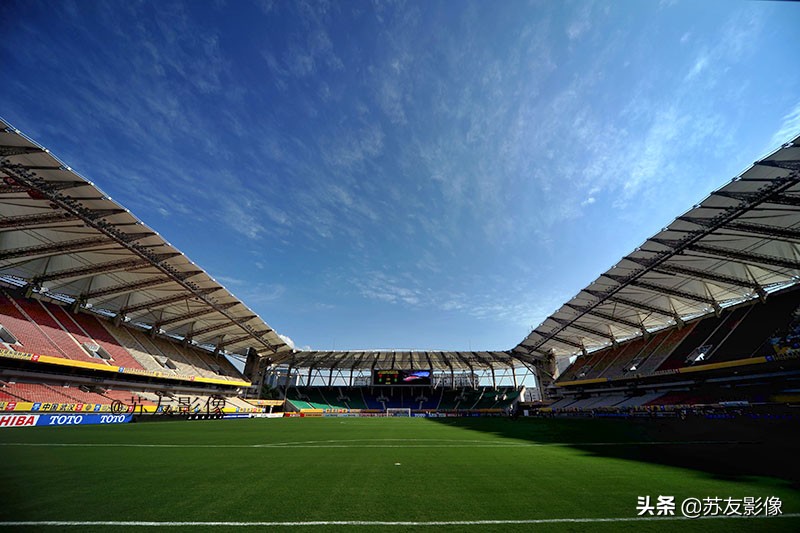 武汉体育场排名,武汉体育中心体育场容纳多少人