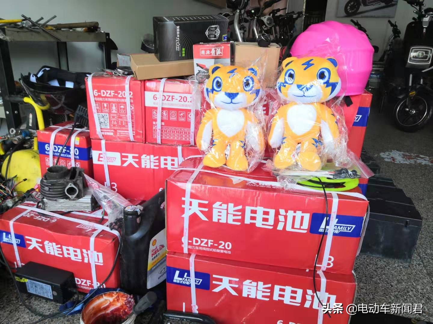 电动车充电头发热很烫怎么办,电动车充电口有点烫