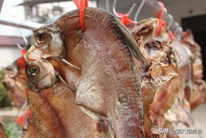 腌腊鱼洗好还是不洗好,腌腊鱼要洗干净吗