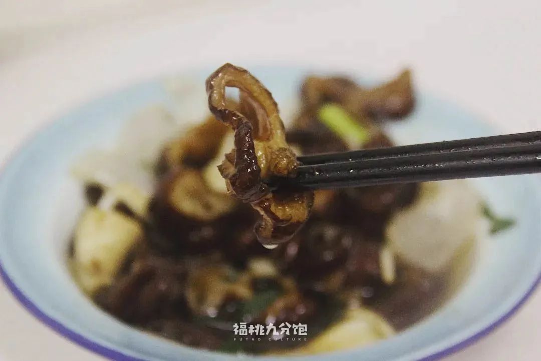 王宝强吃面道士下山,道士下山吃面图片