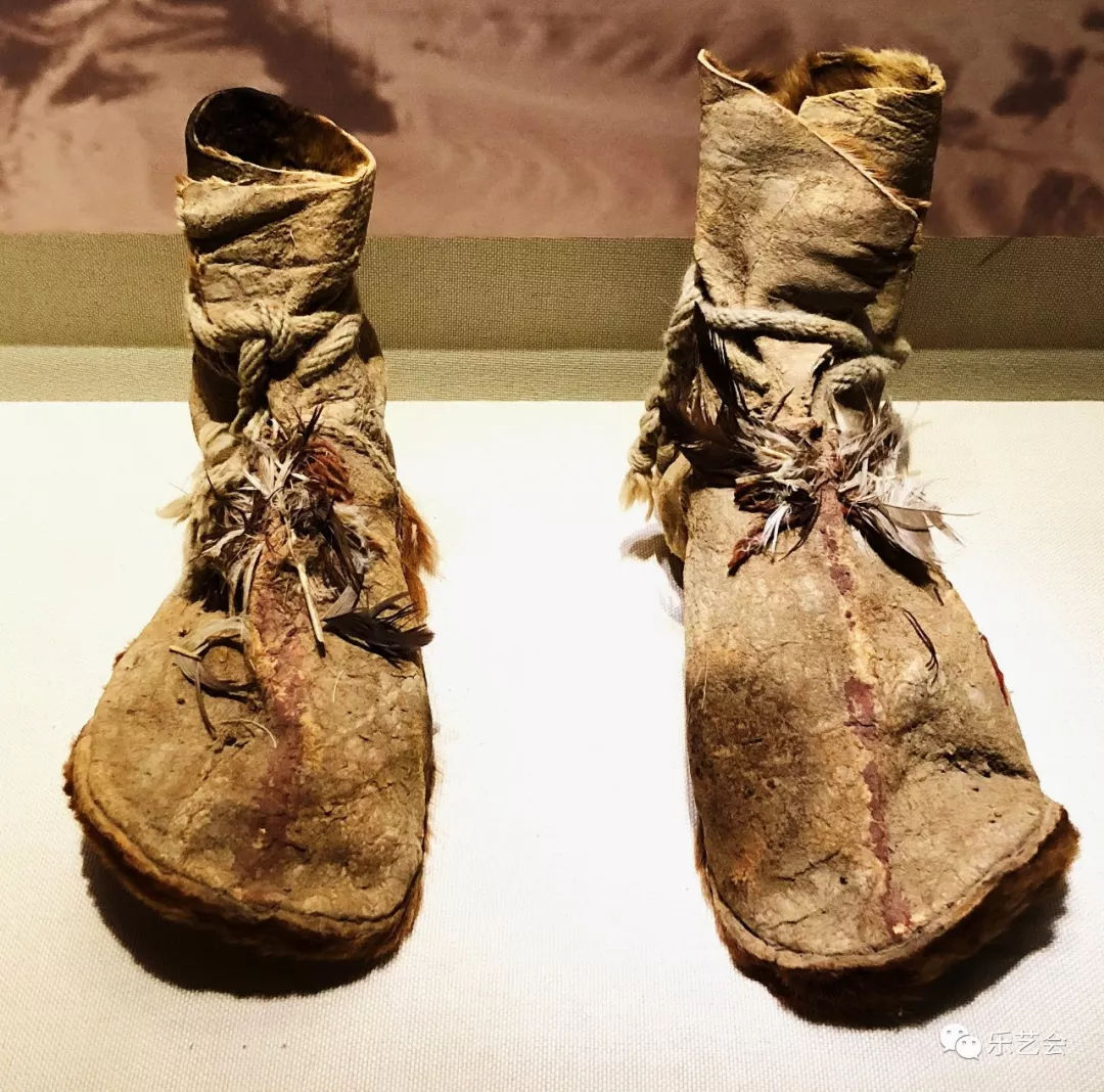 脚臭是富贵病，穿错鞋要处斩：明朝“靴禁”背后的农耕本位制度