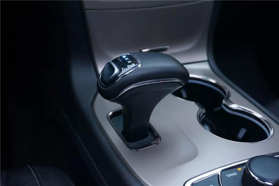 2017大切诺基3.0l基本操作流程,大切诺基3.0l值得入手吗