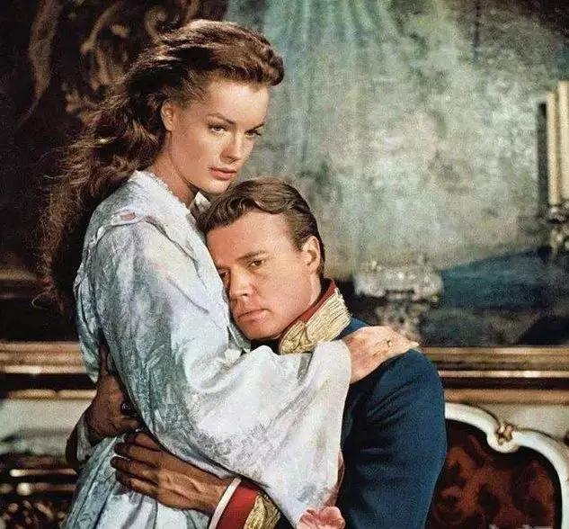 幸福的茜茜公主,茜茜公主电影2009意大利版完整版