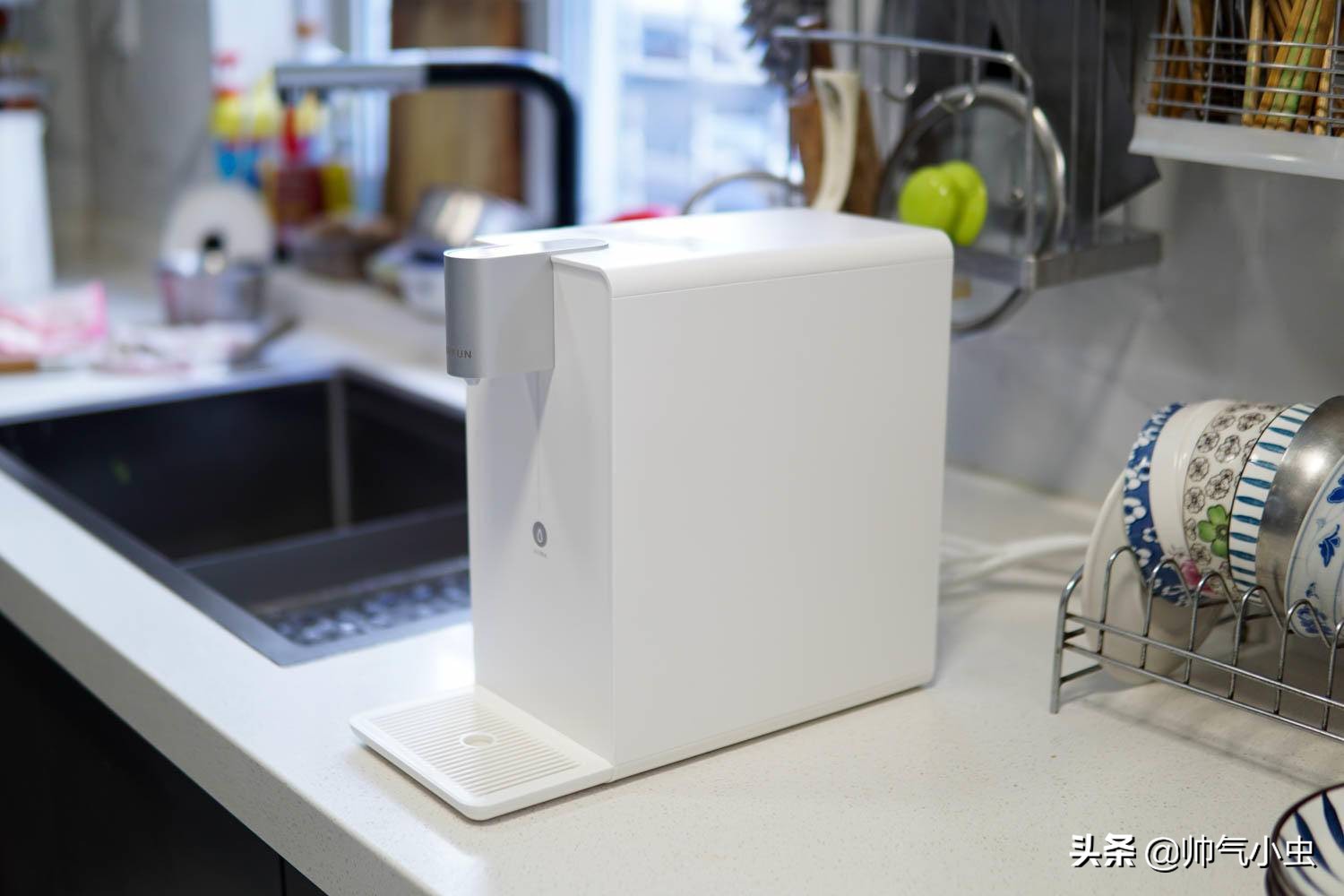 小米饮水机开箱,小米有品即热式立式饮水机1099