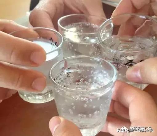 白兰地真正喝法,唐三镜酒的正确喝法