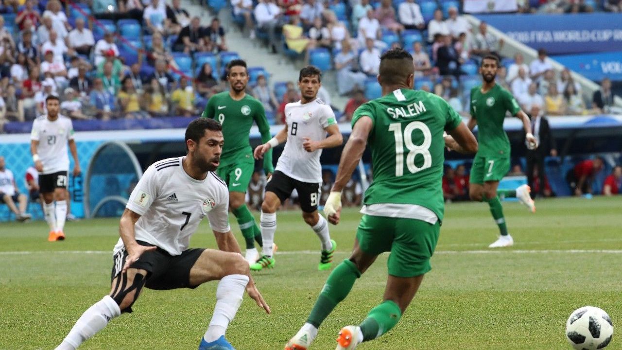 足球运动员90分钟都不累,足球运动员踢完一场比赛休息几天