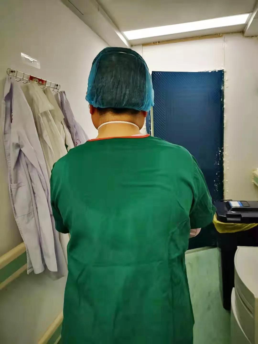 逆行”抗疫第一线——周玮：“报国不只男儿郎”