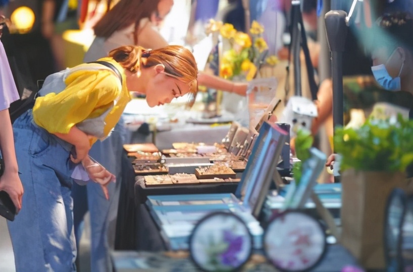 普通上班族兼职赚钱的几种途径,全职兼职怎么赚钱