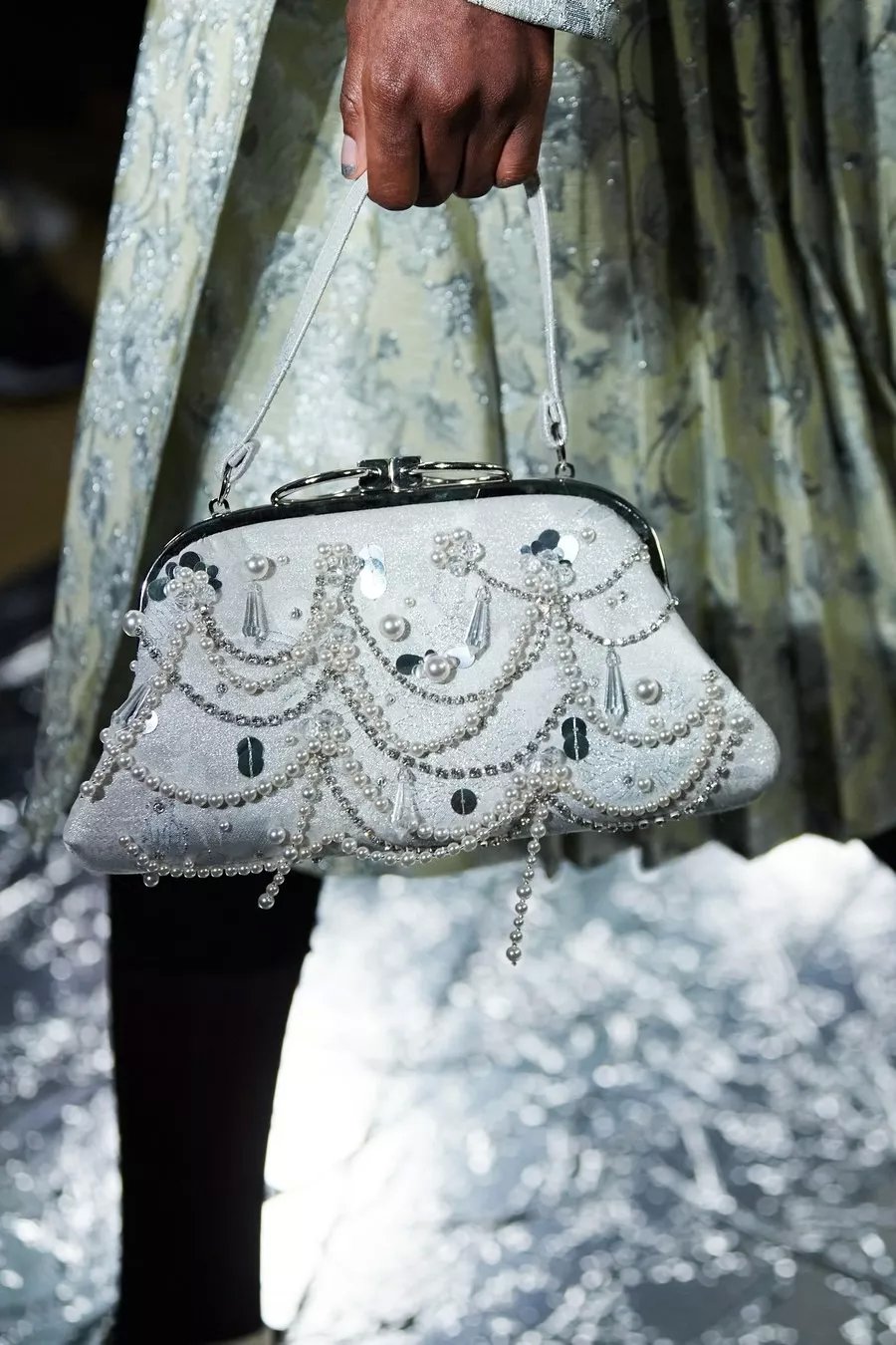 2019伦敦时装周时髦的冬天穿搭,2020年伦敦时装周视频