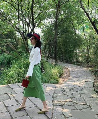 董花花怎么嫁给蒋凡的,董花花蒋凡净身出户真实吗