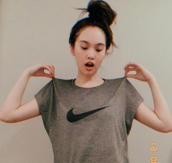 李荣浩杨丞琳恩爱瞬间,李荣浩杨丞琳领证是真的吗