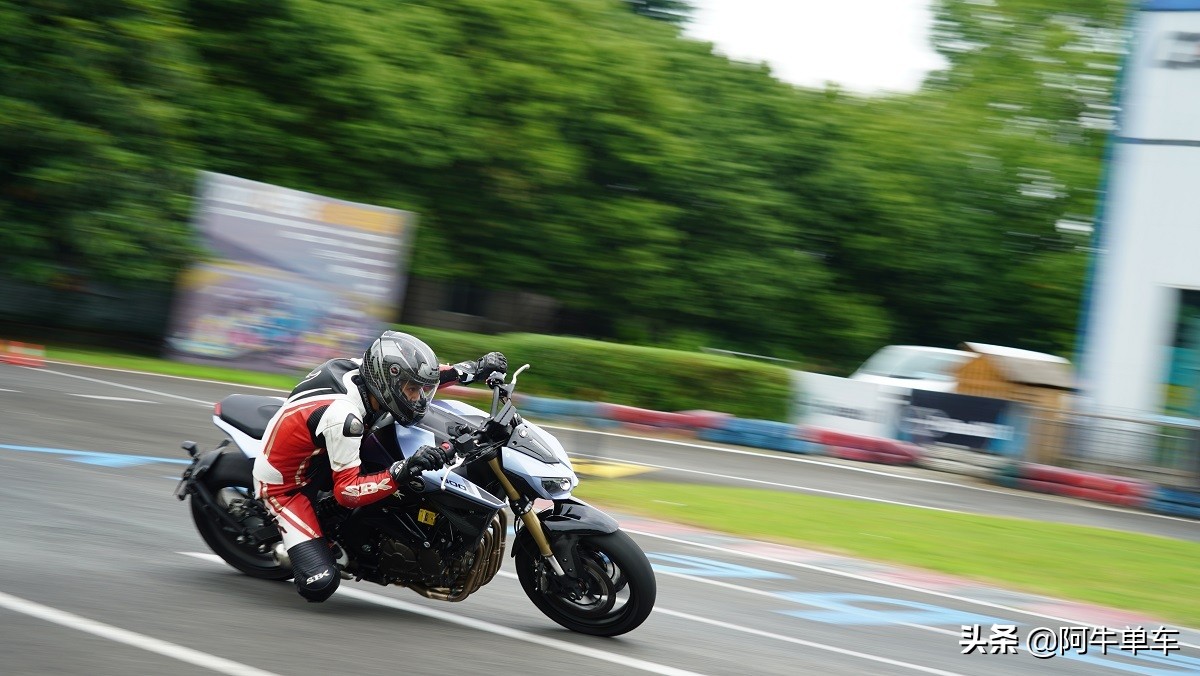 阿牛说车——赛道上的追600到底怎么样?