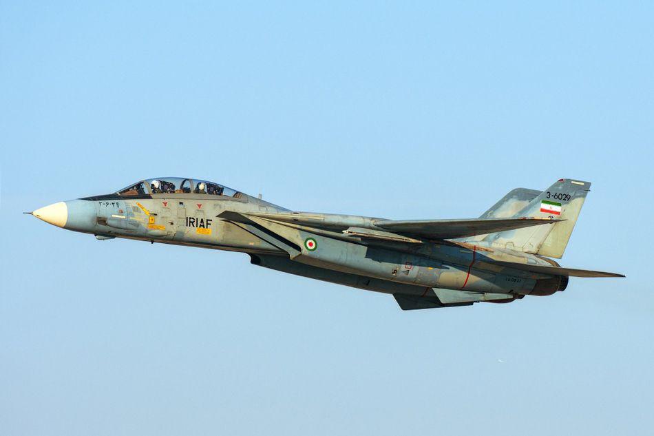 “雄猫”和“鬼怪”都老了，伊朗想购买“枭龙”战机，但阻力重重
