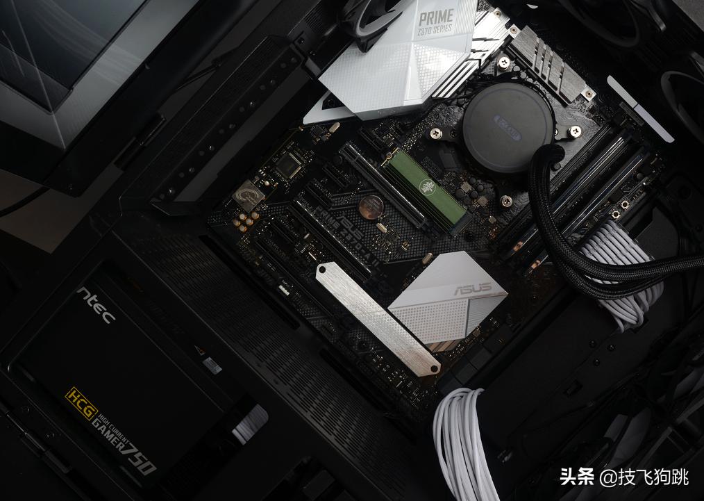 台电幻影np900和np300,台电固态硬盘s20评测