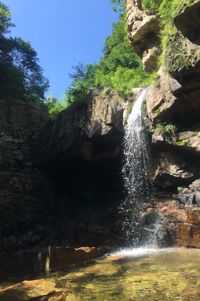 都知夏日驼梁美，秋季呢？阜平花塔村进山带您领略最美的秋日驼梁