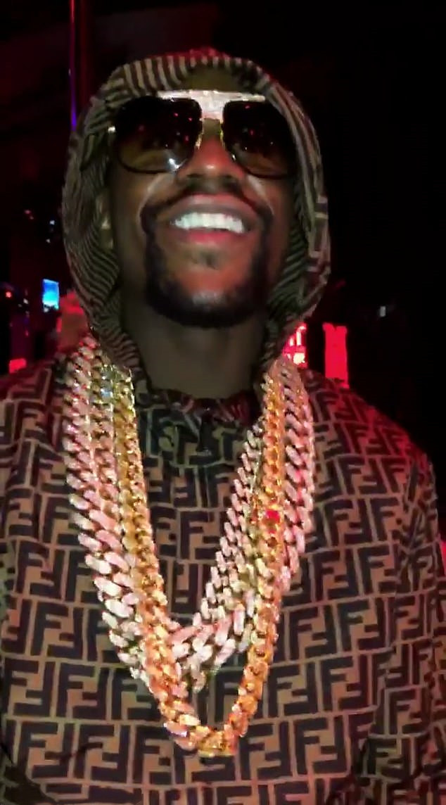 拳王梅威瑟豪车大曝光,梅威瑟豪车豪宅飞机