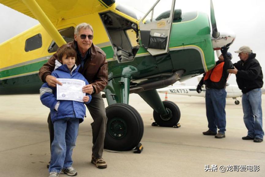 哈里森福特演了几部星球大战,哈里森福特好看吗