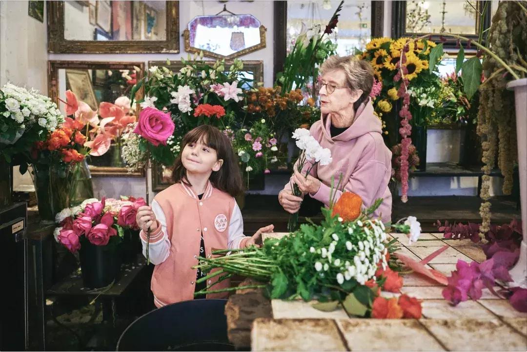 优衣库最近动漫联名,优衣库联名marimekko蓝色裙子