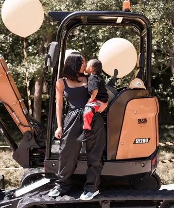 分析行业的前景和思路,5000字企业分析