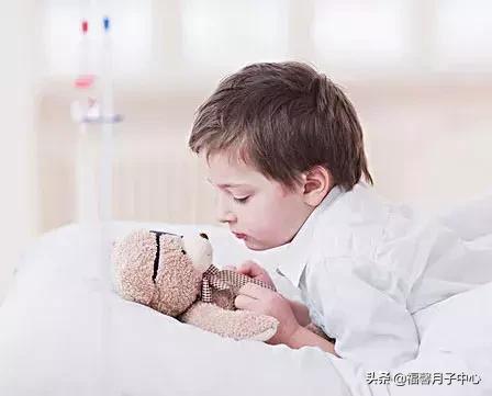 宝宝2个月有痰小妙招,宝宝喉咙有痰鸣声怎么治