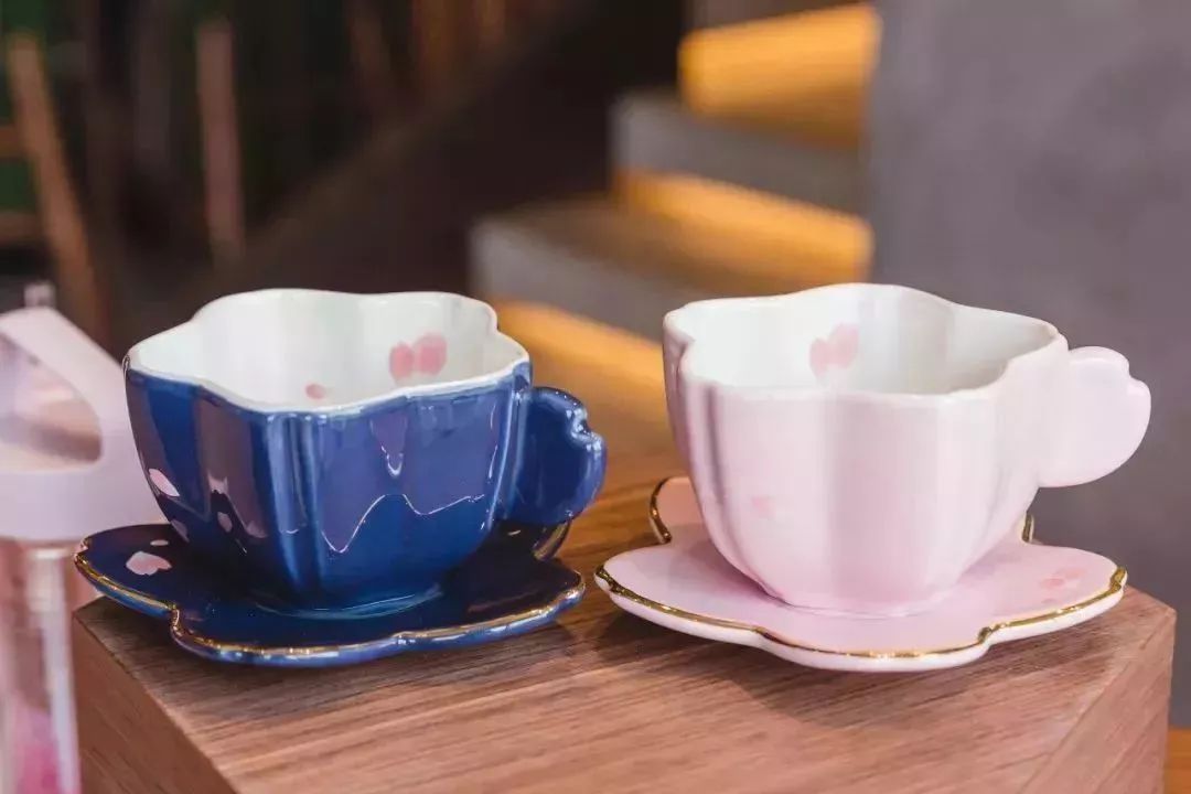 年度大戏《我为杯子狂》开演请主演们做好准备