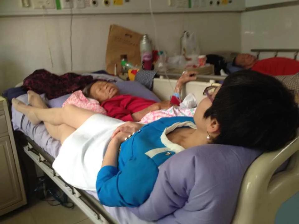 食道癌晚期临终啥状况,食道癌手术后恢复状况