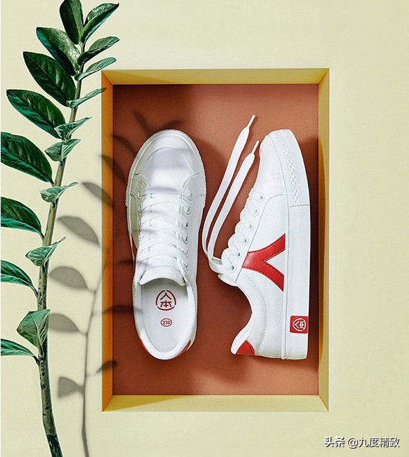 国潮飞跃帆布鞋,回力人本飞跃哪个牌子鞋穿着舒服