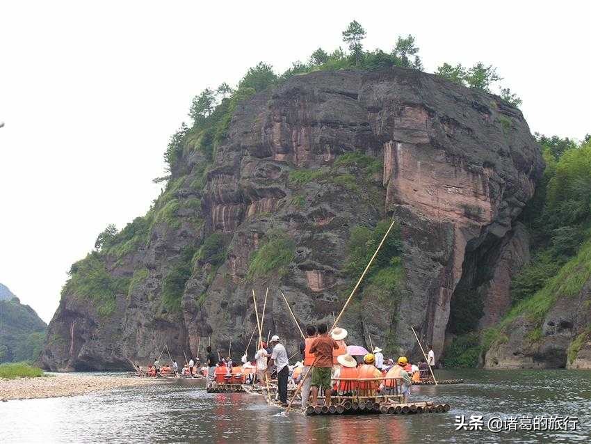 江西龙虎山升棺与升官发财的秘密！这9大特色景点，你去了几个？
