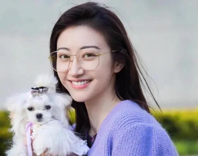 太阳眼镜怎么选择适合自己的脸型,一定要戴合适的镜片吗