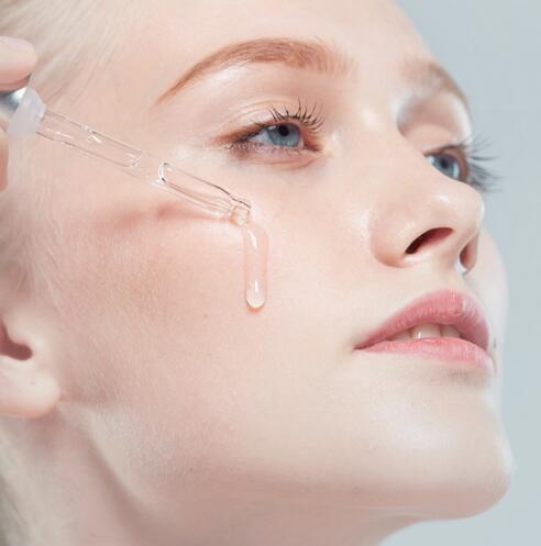 美妆巨头抢占美白市场澳洲RMD推出“黄金比例”烟酰胺精华液