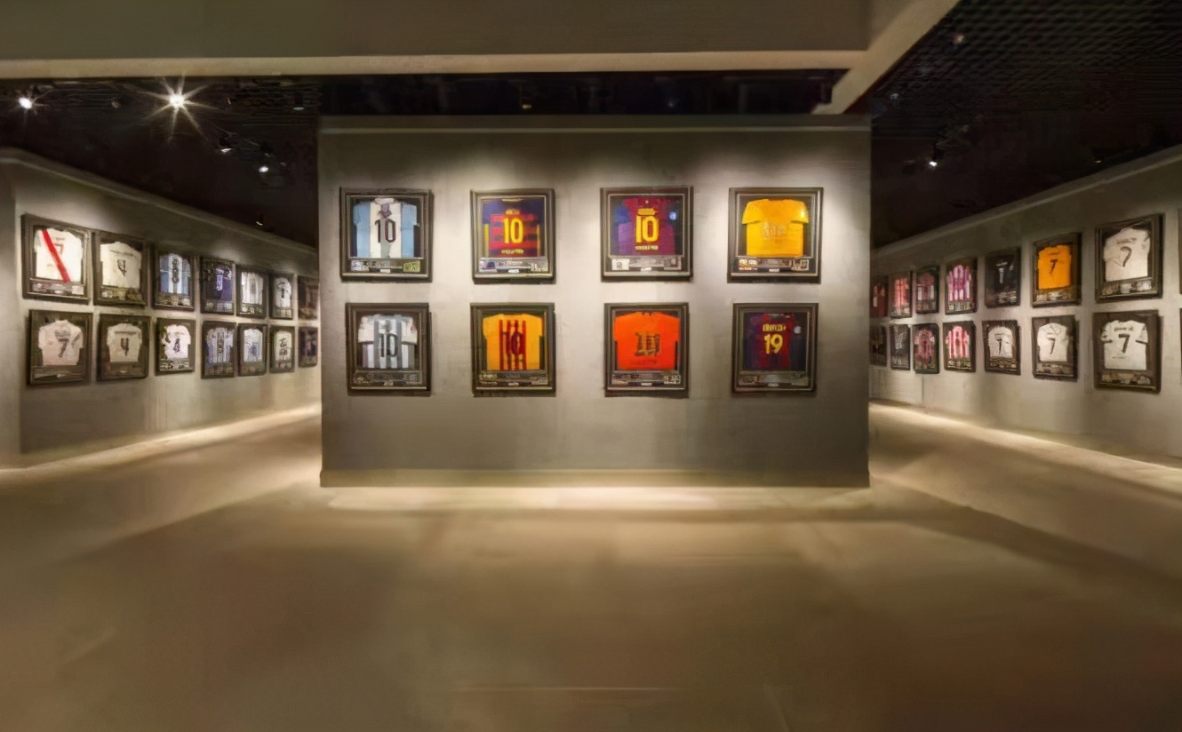 超级巨星球衣,球星球鞋展示