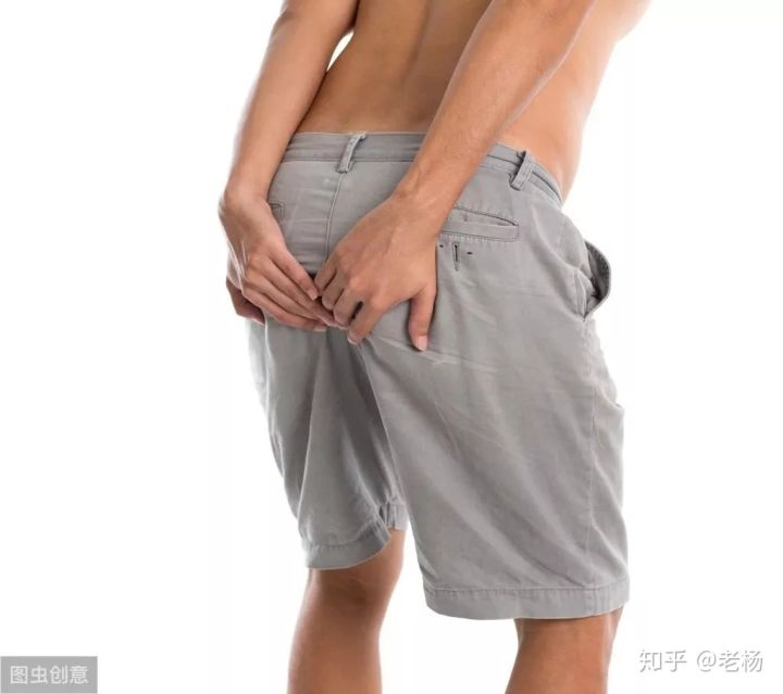 新生儿一喝牛奶就拉肚子怎么回事,小时候能喝牛奶长大一喝就拉肚子